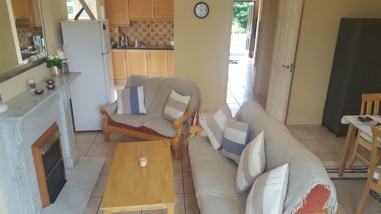 מלון גלוואיי Coiribe House B&Selfbreakfast מראה חיצוני תמונה
